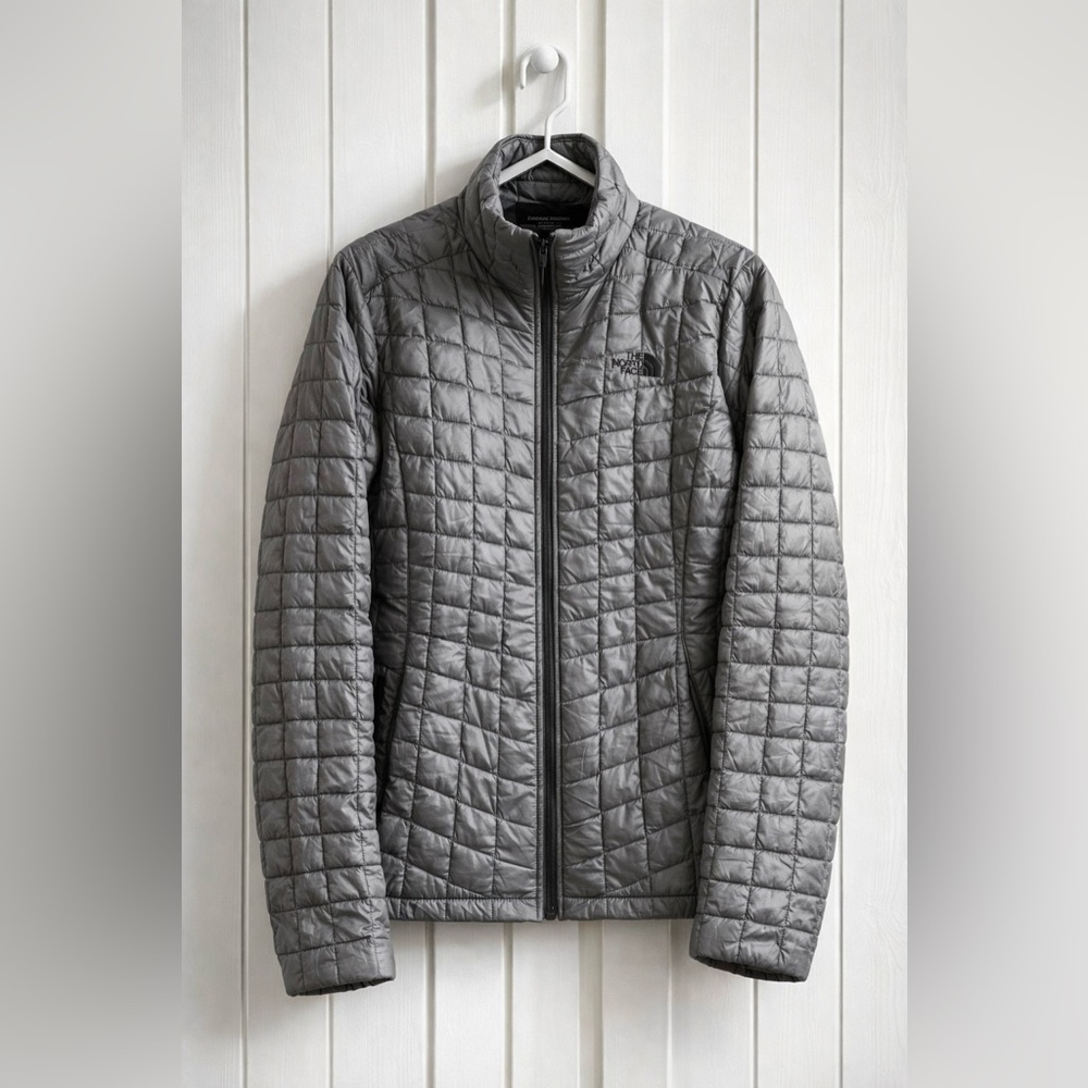 The North Face ThermoBall Jacket Women’s Small Gray Quilted Packable Lightweight